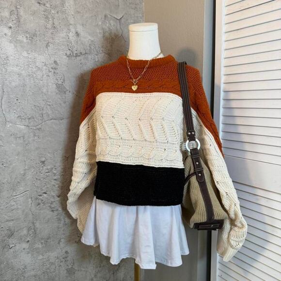 Preppy Soft & Cozy Multicolored Striped Sweater - Picture 5 of 8